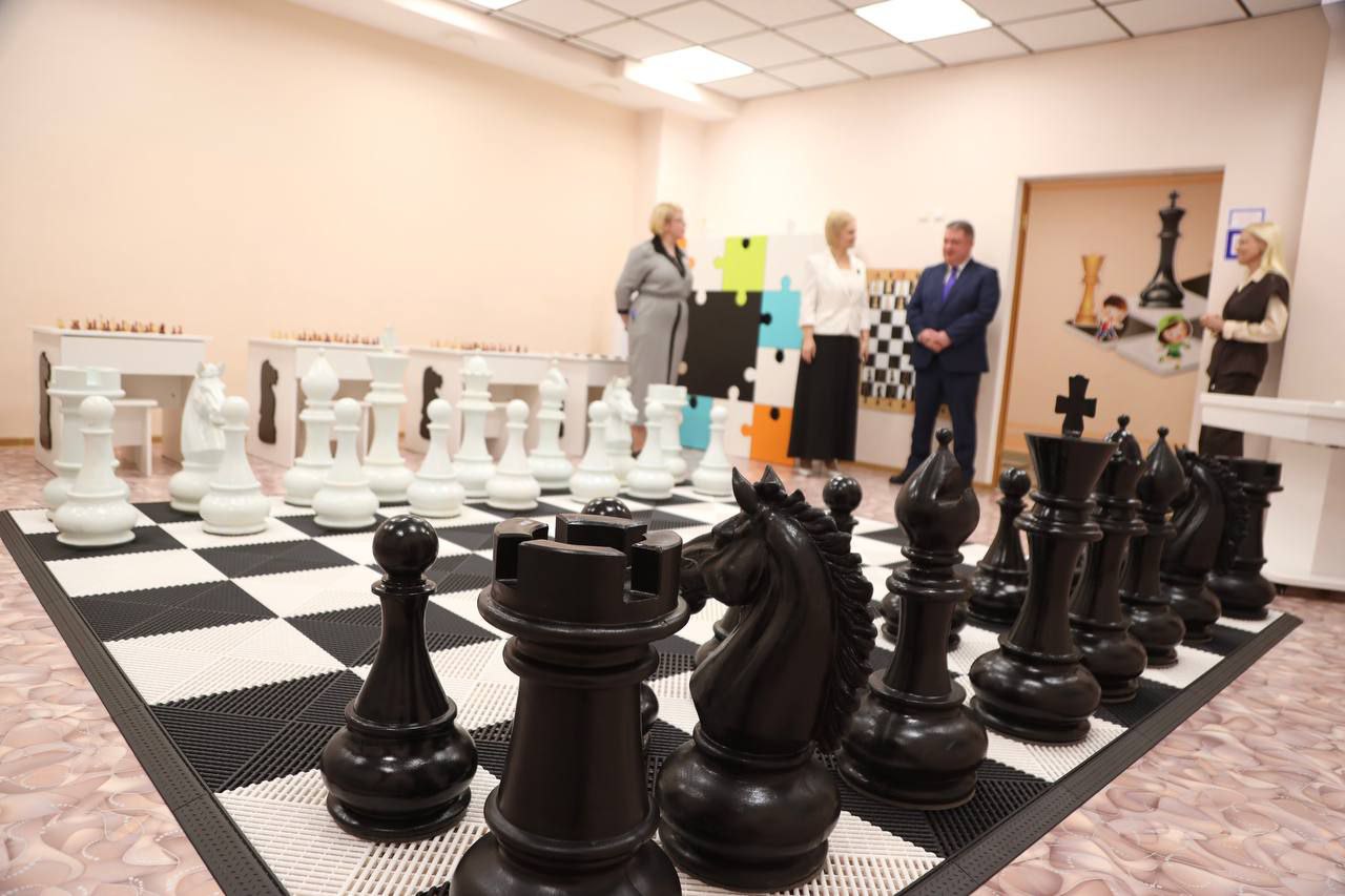 Дмитрий Кощенко: Встретился с коллективом детского сада №80 «Светлячок» Дмитрий Кощенко: Встретился с коллективом детского сада №80 «Светлячок»