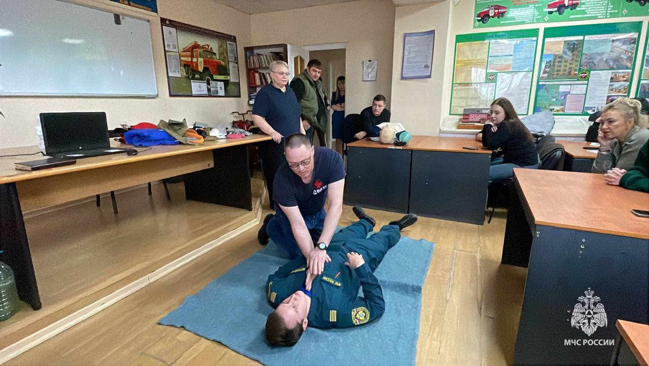 В Лангепасе прошла медицинская подготовка личного состава В Лангепасе прошла медицинская подготовка личного состава