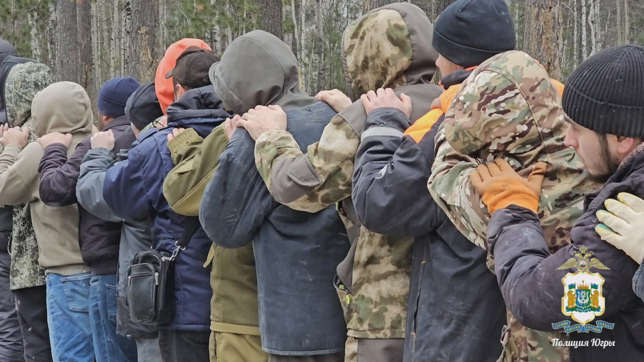 С начала года с территории Югры выдворено около 900 мигрантов