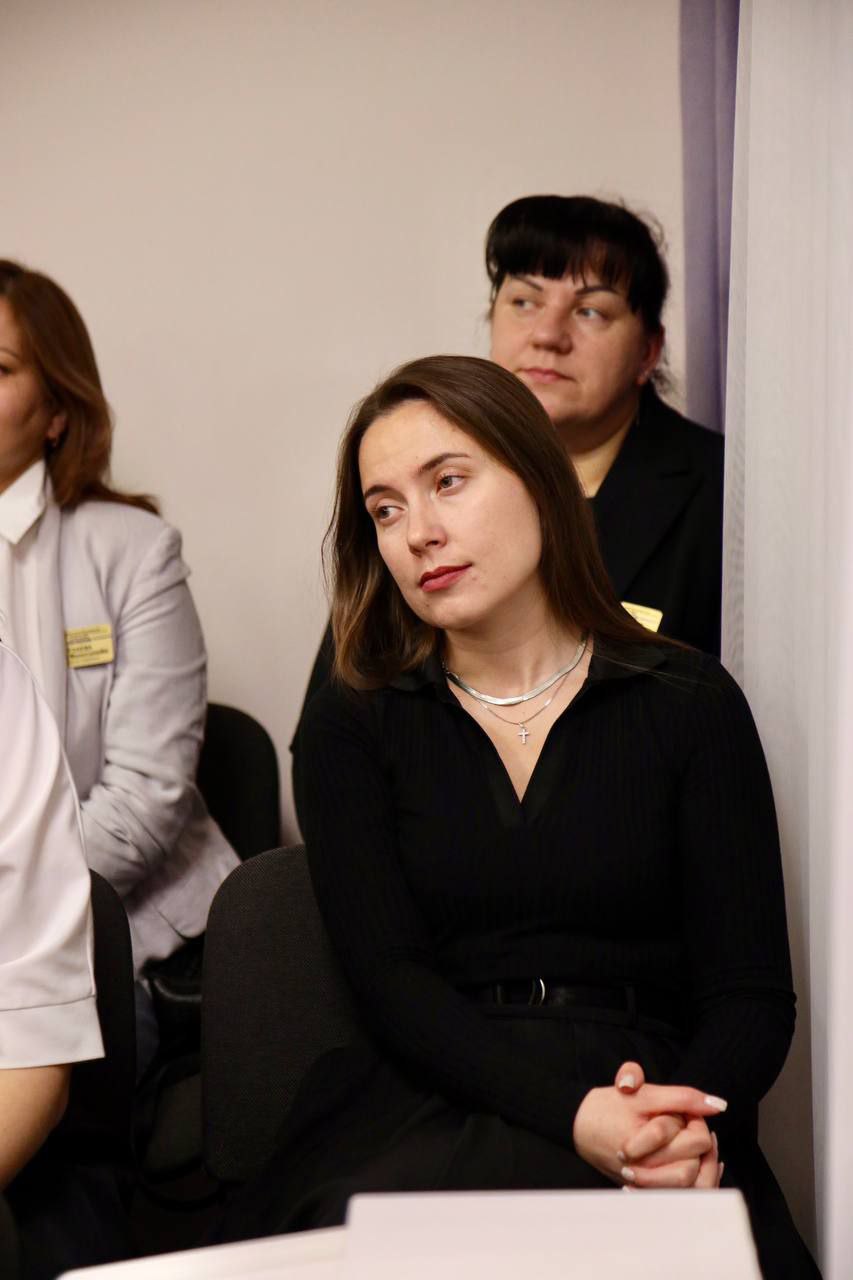 Дмитрий Кощенко: Встретился с коллективом детского сада №80 «Светлячок» Дмитрий Кощенко: Встретился с коллективом детского сада №80 «Светлячок»