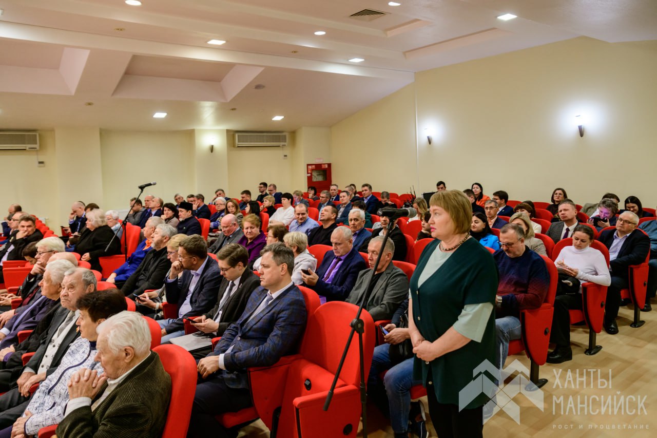 В Ханты-Мансийске прошло заседание совместной комиссии Думы города В Ханты-Мансийске прошло заседание совместной комиссии Думы города