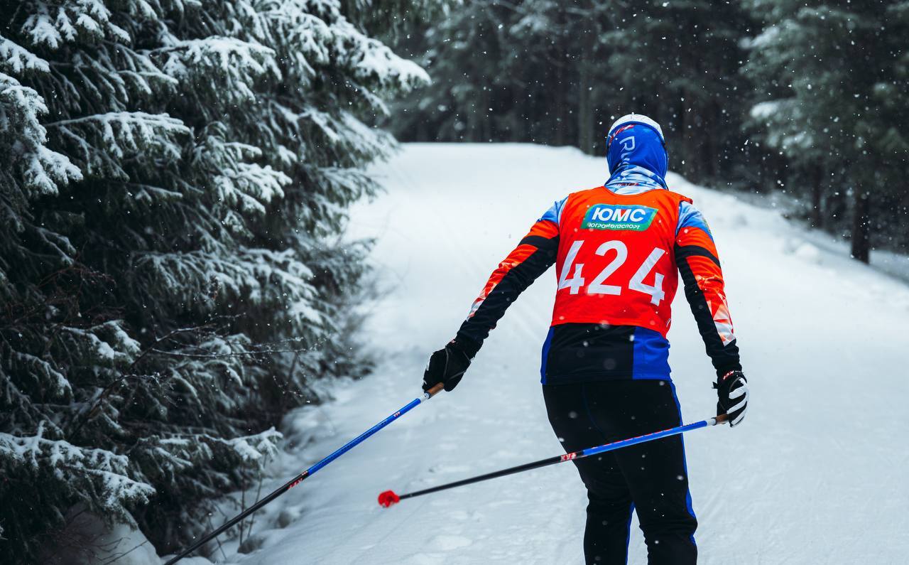 Уже завтра соревнования по лыжным гонкам «Югория. Первый снег» официально откроют зимний сезон Уже завтра соревнования по лыжным гонкам «Югория. Первый снег» официально откроют зимний сезон