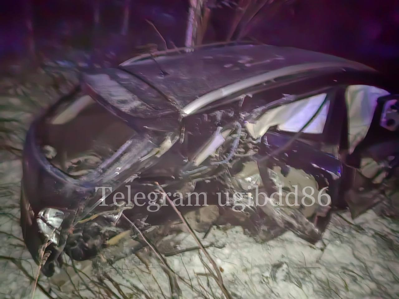 Сегодня, около 17:15 на 55 км автодороги “Сургут-Нижневартовск” в Сургутском районе, 49-летний водитель “Chevrolet”, по предварительным данным, не справился с управлением и допустил выезд на встречную полосу, где произошло...