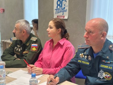 Сотрудники МЧС Югры приняли участие в работе жюри интеллектуальной игры