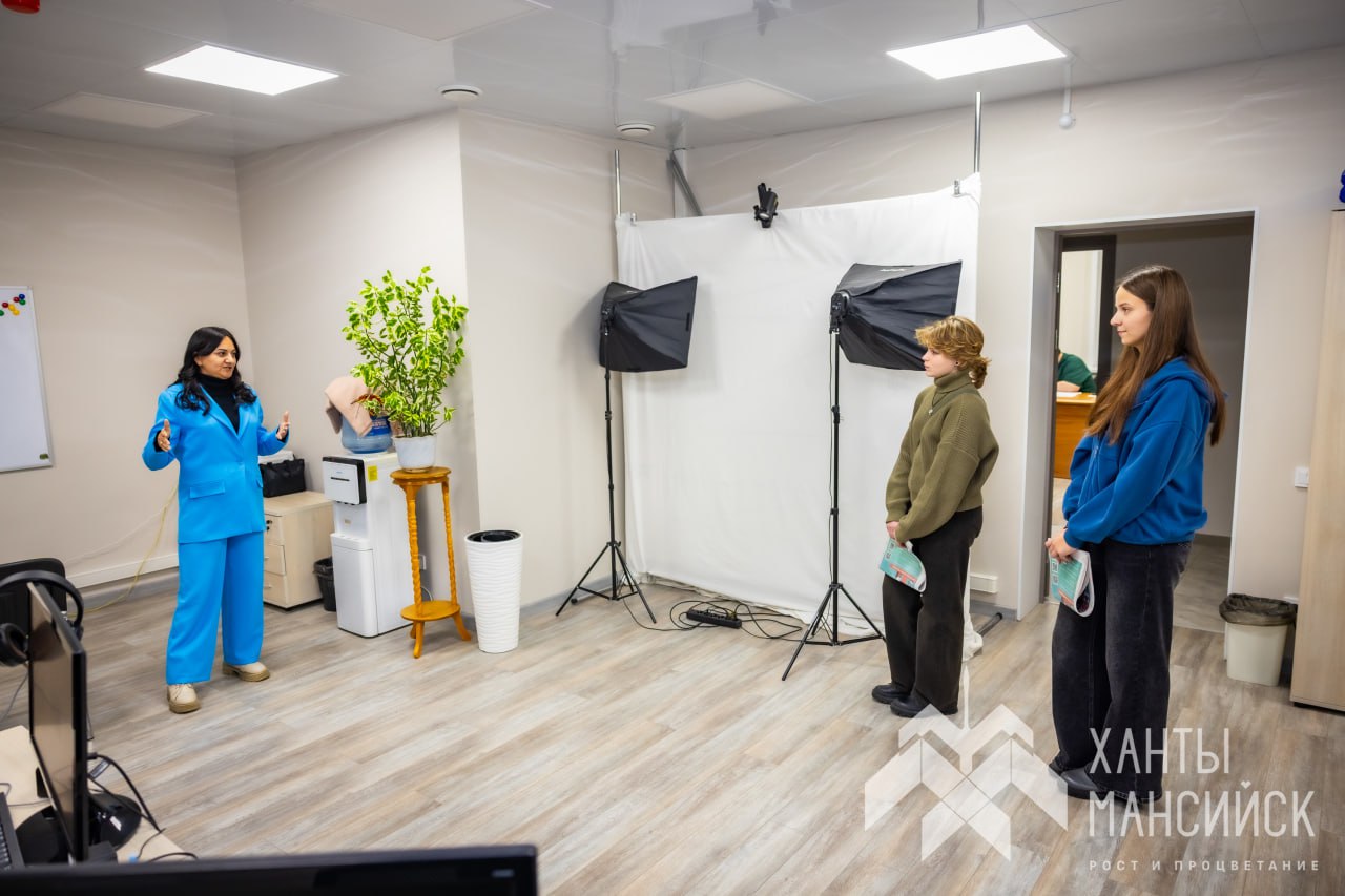 Накануне в Городском информационном центре прошла экскурсия для участников программы «Будь Первым!» Накануне в Городском информационном центре прошла экскурсия для участников программы «Будь Первым!»