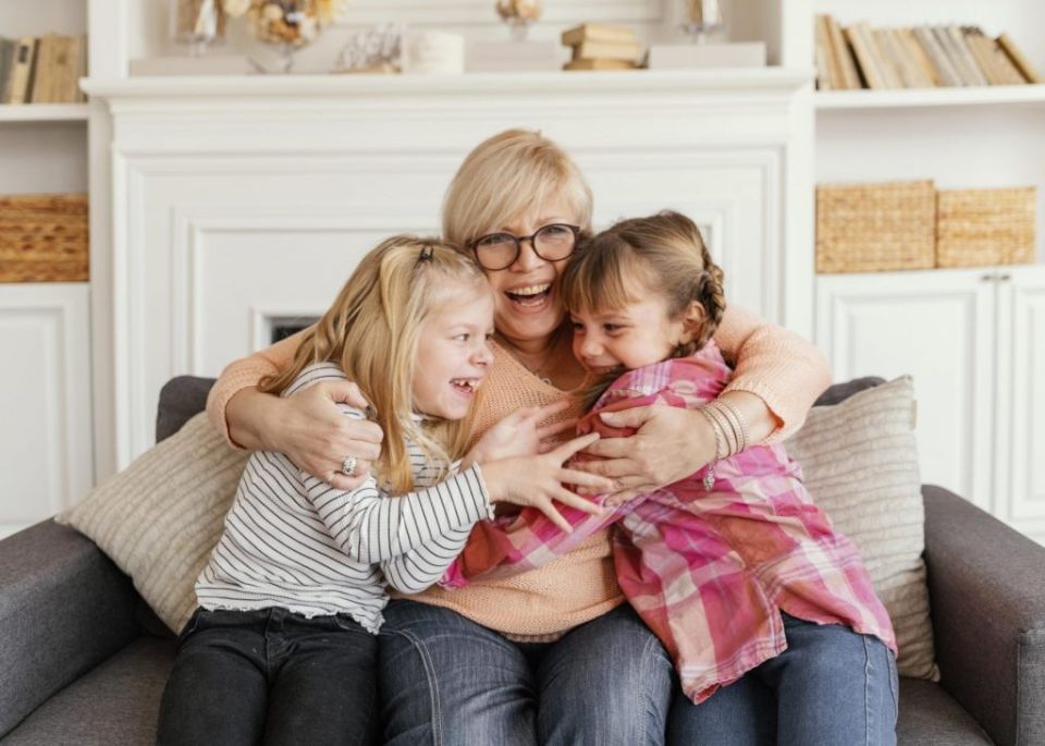 Изменения в выплатах детских пособий и пенсий в ноябре: что ожидать