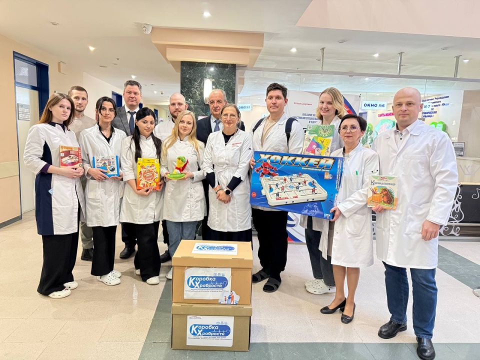 Партия «Единая Россия» в 13-й раз запустила по всей стране акцию «Коробка храбрости»