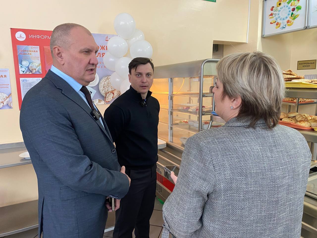 Юрий Чекунов проверил качество питания в школьных столовых Юрий Чекунов проверил качество питания в школьных столовых