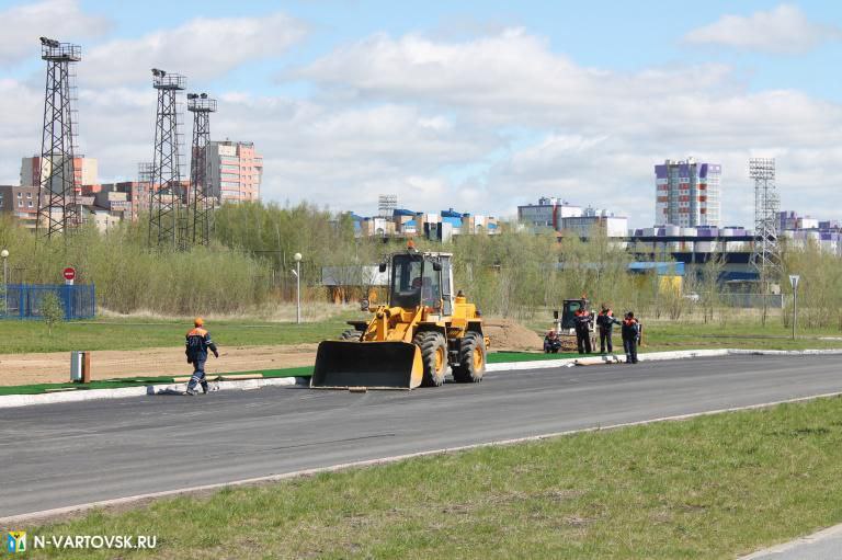 Дмитрий Кощенко: Продолжаем подводить итоги дорожной кампании-2025 Дмитрий Кощенко: Продолжаем подводить итоги дорожной кампании-2025