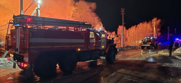 Оказание помощи семьям пострадавшим от пожара в Октябрьском районе — на личном контроле Губернатора Югры