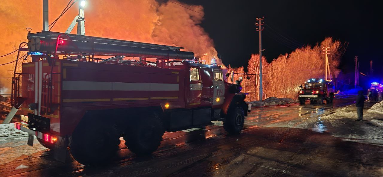 Оказание помощи семьям пострадавшим от пожара в Октябрьском районе — на личном контроле Губернатора Югры