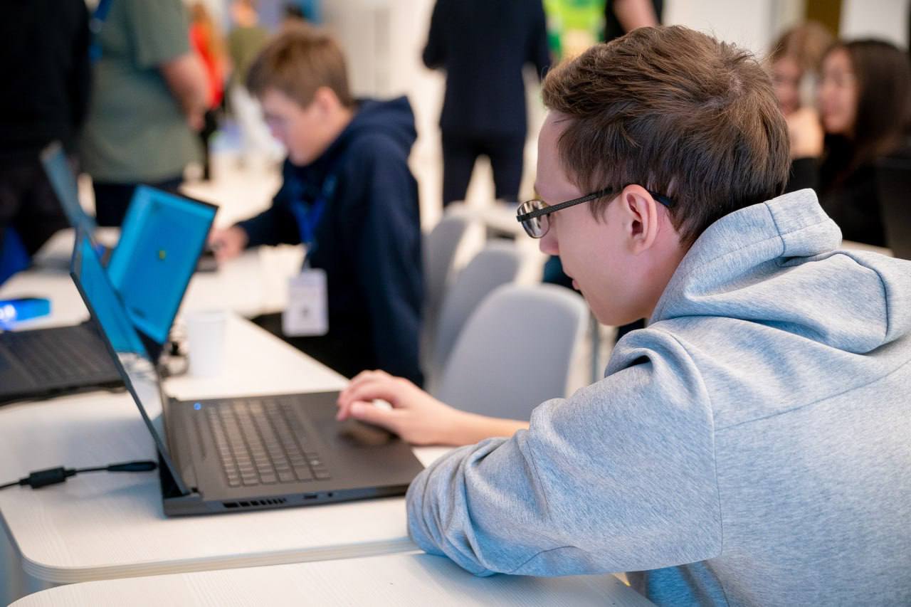 Югра — в топ-5 России по заявкам на Национальную технологическую олимпиаду