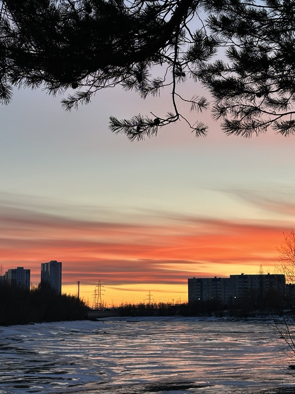 Одна из причин влюбиться в Сургут – красивые закаты