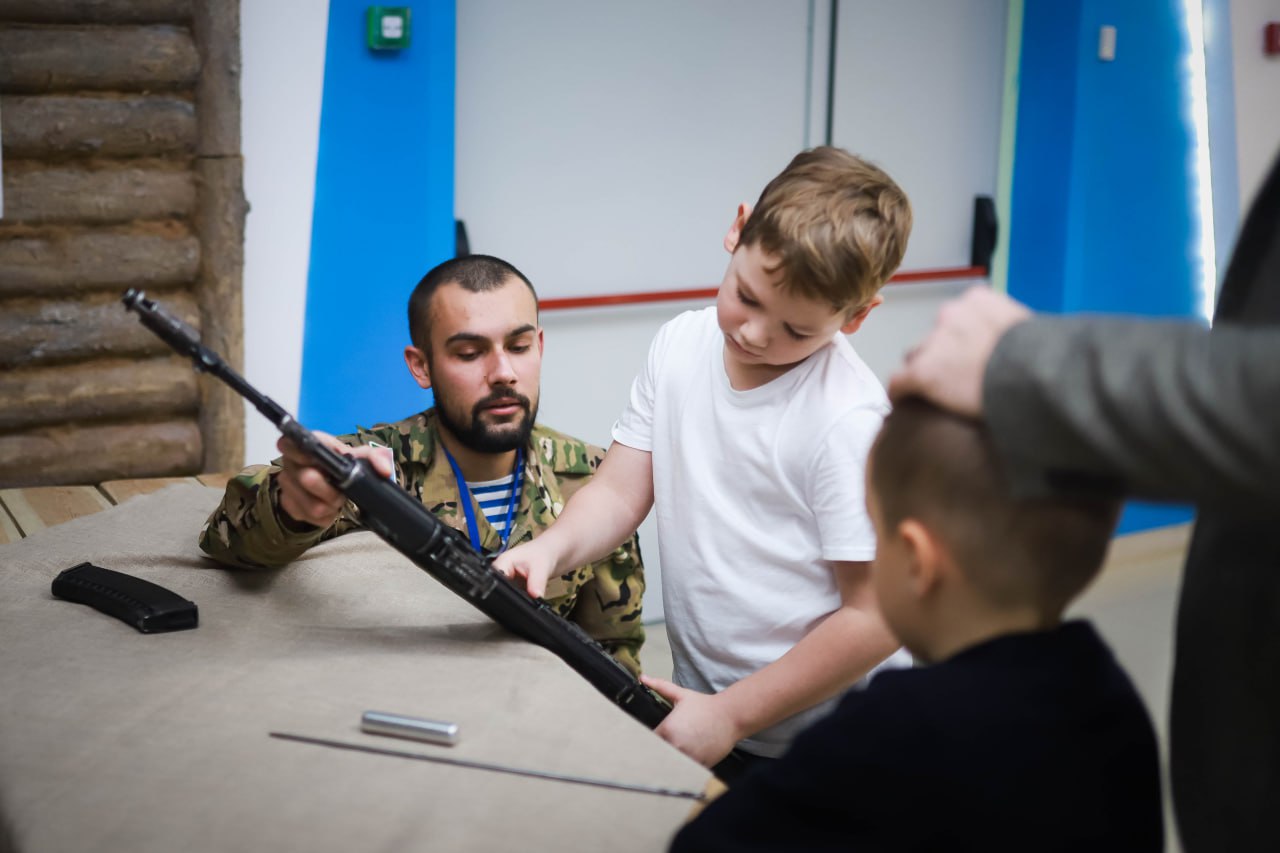 Единство, тепло и уют: сургутяне стали участниками Фестиваля молодых семей Единство, тепло и уют: сургутяне стали участниками Фестиваля молодых семей