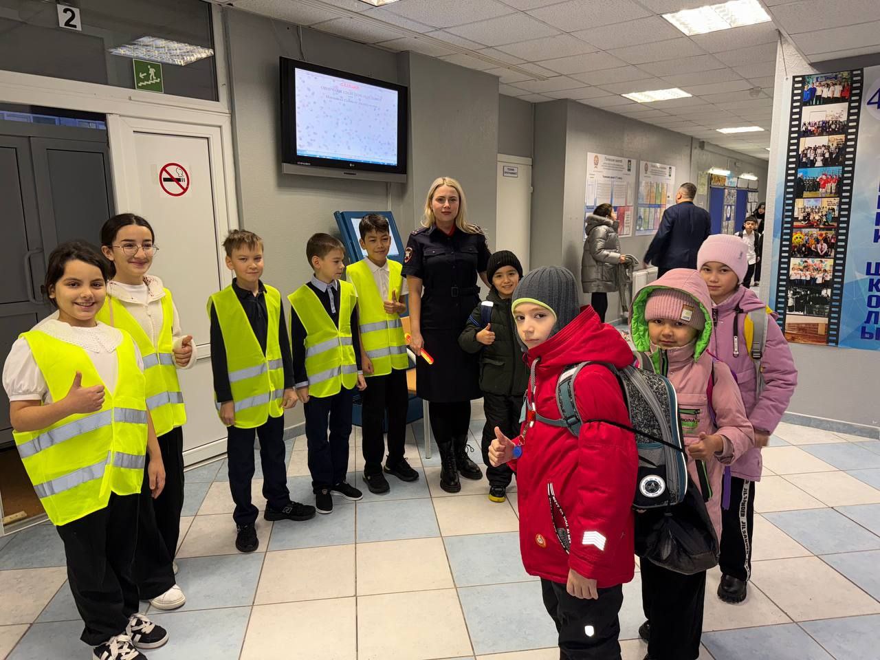 «Светлячки» на дорогах Югры: как сделать путь безопаснее «Светлячки» на дорогах Югры: как сделать путь безопаснее