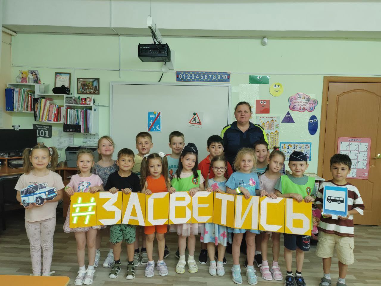 «Светлячки» на дорогах Югры: как сделать путь безопаснее «Светлячки» на дорогах Югры: как сделать путь безопаснее