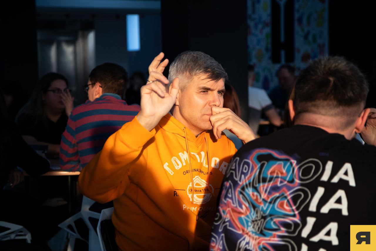 Дмитрий Кощенко: Арт-резиденция «Ядро» на минувших выходных стала центром притяжения интеллектуалов Дмитрий Кощенко: Арт-резиденция «Ядро» на минувших выходных стала центром притяжения интеллектуалов