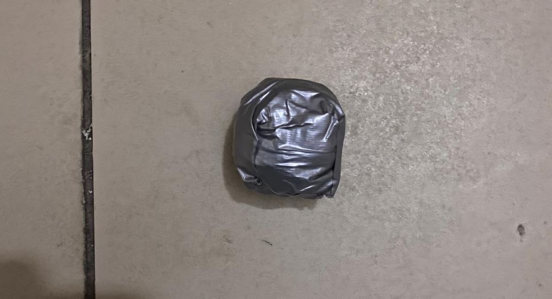 В Сургуте полицейские задержали иностранца с крупной партией наркотиков В Сургуте полицейские задержали иностранца с крупной партией наркотиков