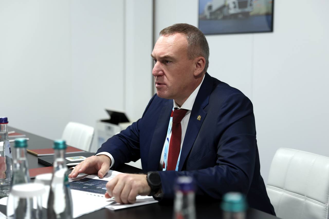 Марат Хуснуллин: На полях Транспортной недели провел еще ряд встреч с главами регионов Марат Хуснуллин: На полях Транспортной недели провел еще ряд встреч с главами регионов