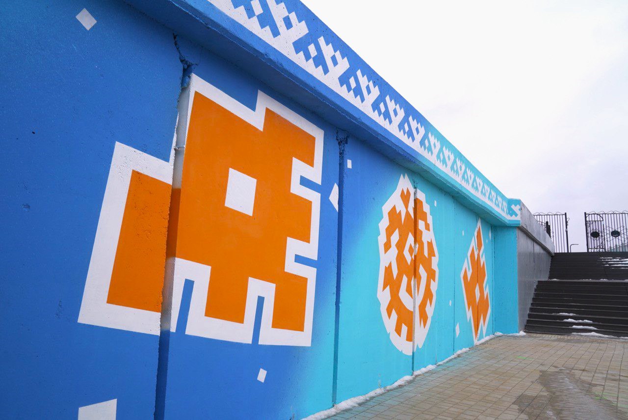 Набережную СурГУ украсил новый арт-объект Набережную СурГУ украсил новый арт-объект