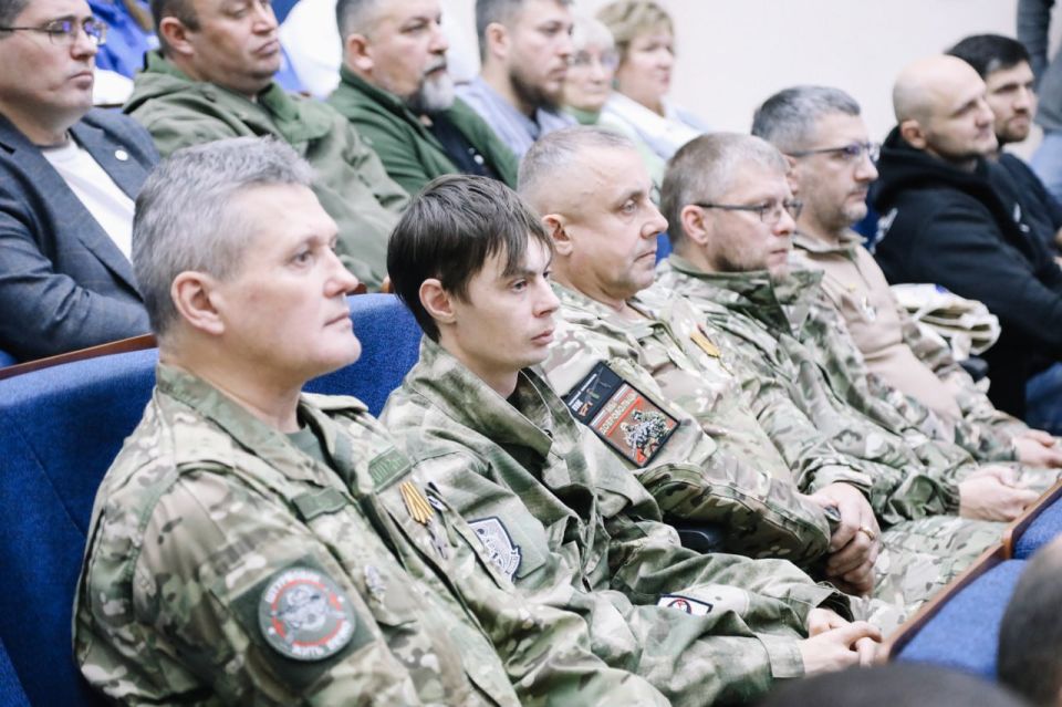 «Голос, который слышат…»: в СурГПУ стартовал образовательный курс для ветеранов СВО