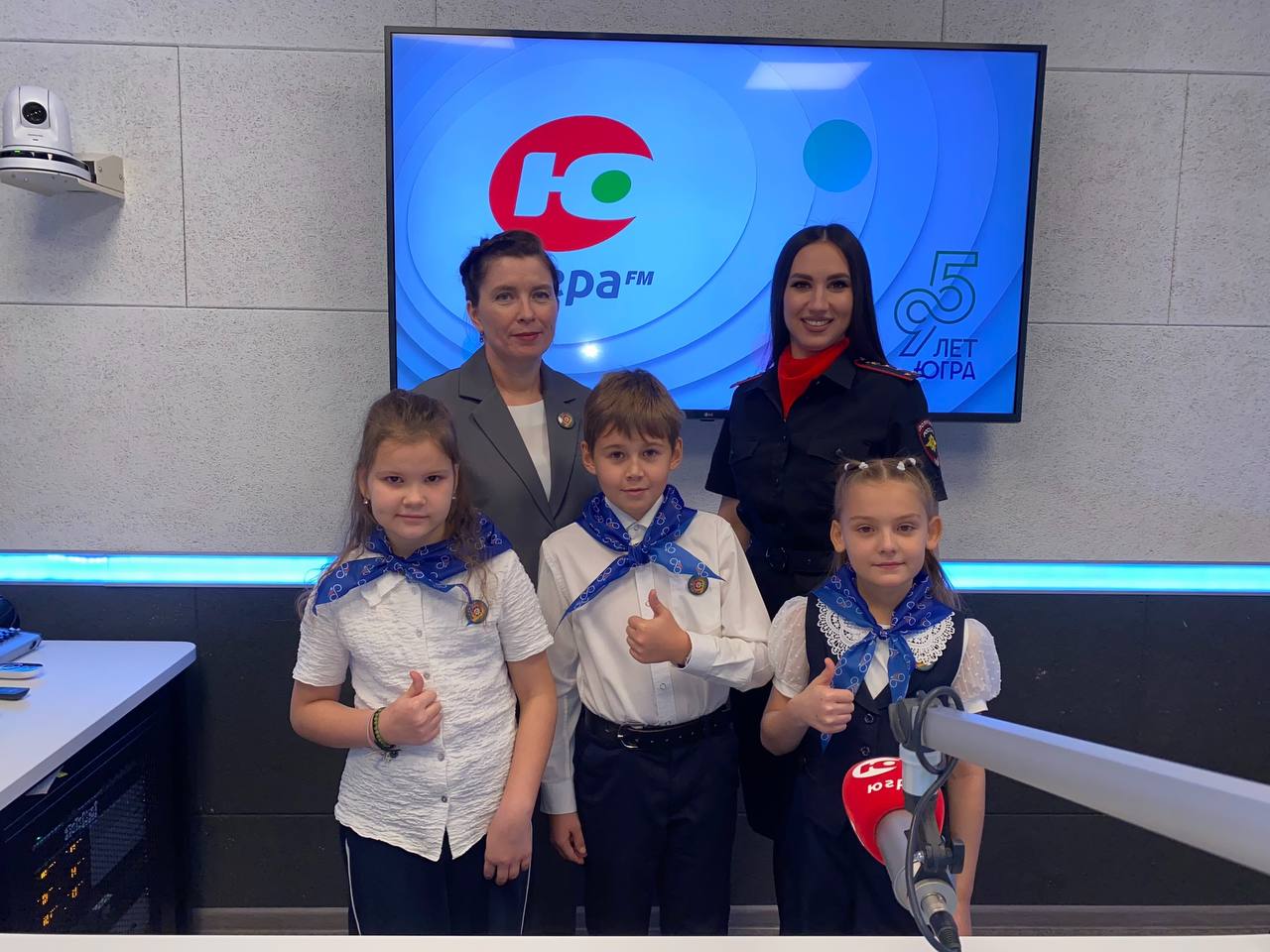 В эфире радио «Югра» обсудили вопросы безопасности на дороге В эфире радио «Югра» обсудили вопросы безопасности на дороге