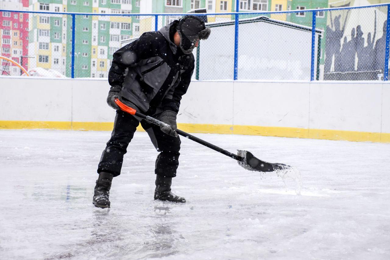 Вартовчан просят не кататься на катках