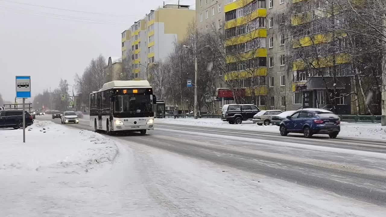 Теплые остановки Нижневартовска подключают к системе «Безопасный город»