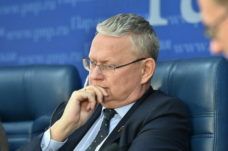 Новые меры для борьбы с коррупцией: проект по повышению штрафов для чиновников