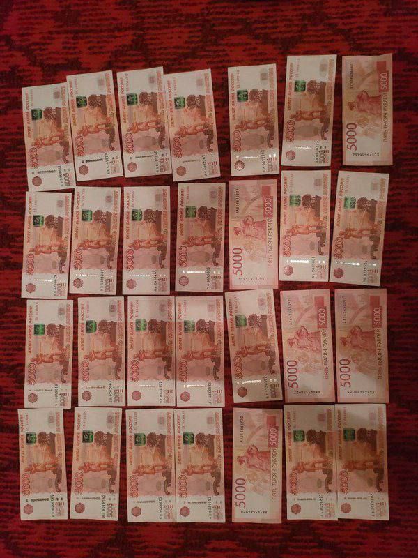 Пенсионерка из Советского района помогла задержать курьера мошенников