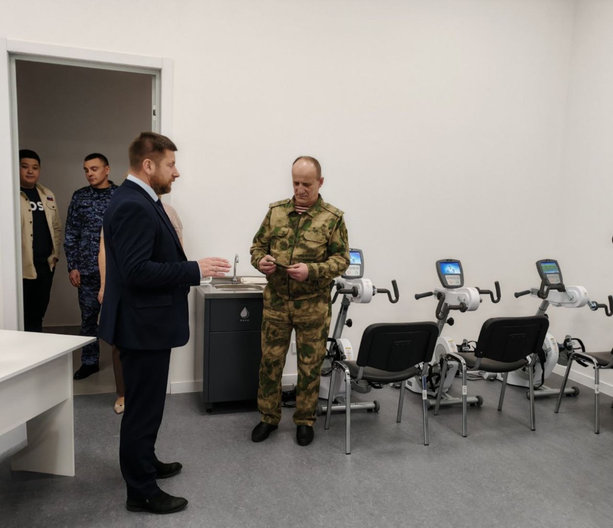 В Югре на базе филиала фонда «Защитники Отечества» открылось отделение медицинской реабилитации участников СВО