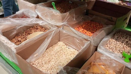 Подводные камни покупки орехов и сухофруктов: как не стать жертвой обмана на рынке