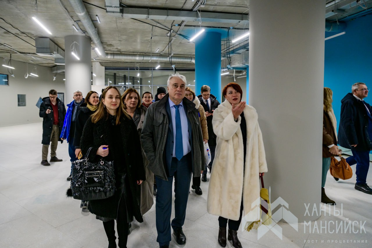 Депутат Государственной Думы Павел Завальный высоко оценил реализуемый в Ханты-Мансийске объект народной программы партии «Единая Россия» – «Карта развития Югры» Депутат Государственной Думы Павел Завальный высоко оценил реализуемый в Ханты-Мансийске объект народной программы партии «Единая Россия» – «Карта развития Югры»