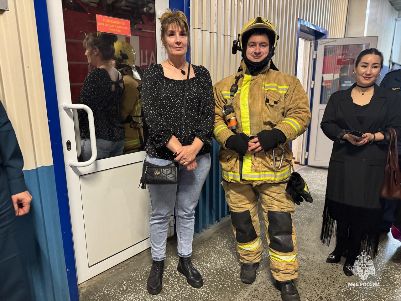 Экскурсия для мам пожарных Экскурсия для мам пожарных
