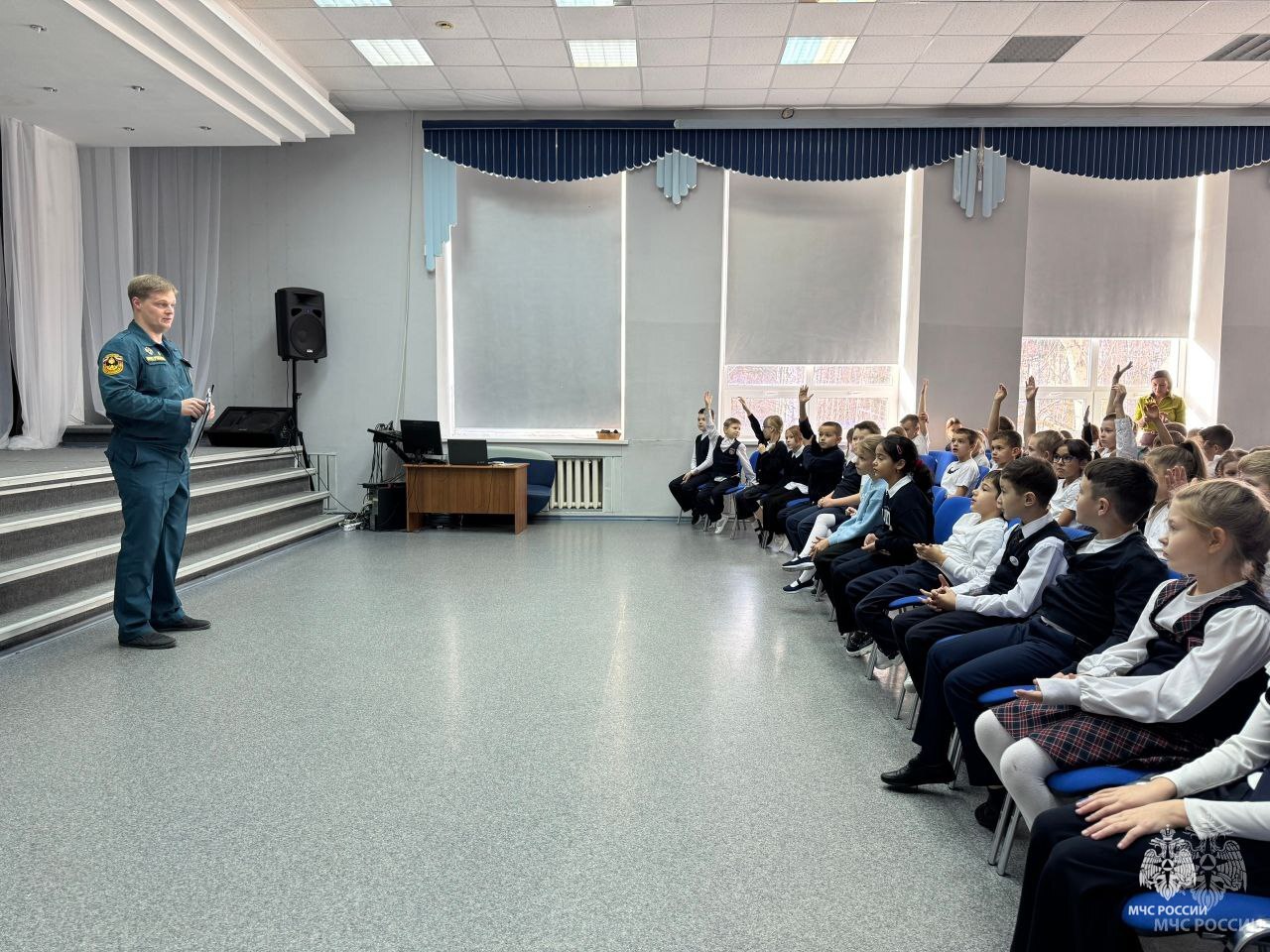 Интерактив, игры и практика: как в Югре прививают детям культуру безопасности Интерактив, игры и практика: как в Югре прививают детям культуру безопасности