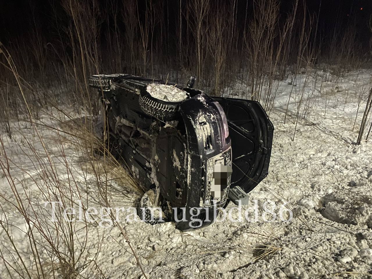 В окружной столице опрокинулось авто В окружной столице опрокинулось авто