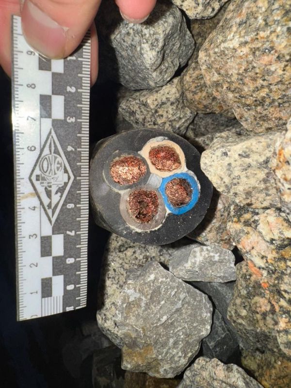 В Нефтеюганском районе сотрудниками полиции задержан гражданин, подозреваемый в хищении имущества с месторождения