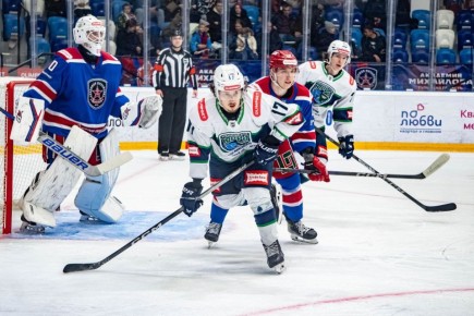 «Югра» прервала серию побед, уступив в гостях тульскому АКМ