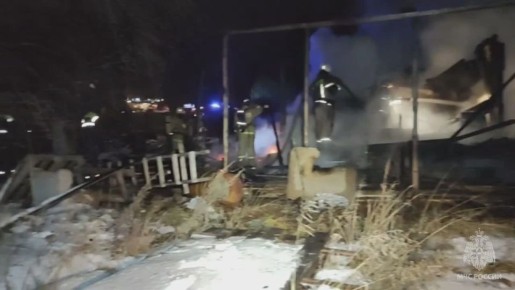 В Сургуте при пожаре в частном доме погиб мужчина