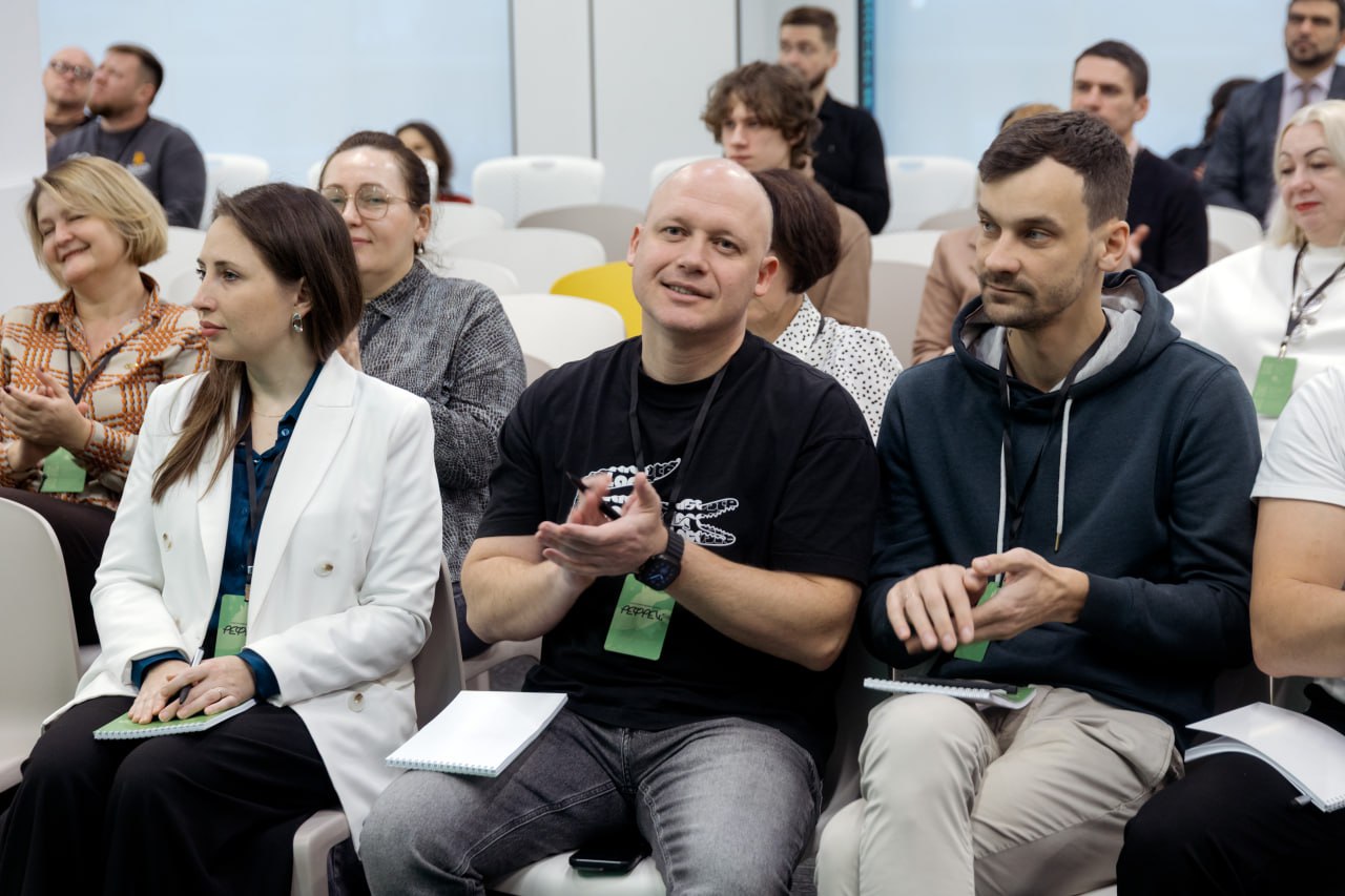 Второй бизнес-форум «РЕФРЕШ» объединил более 200 участников Второй бизнес-форум «РЕФРЕШ» объединил более 200 участников