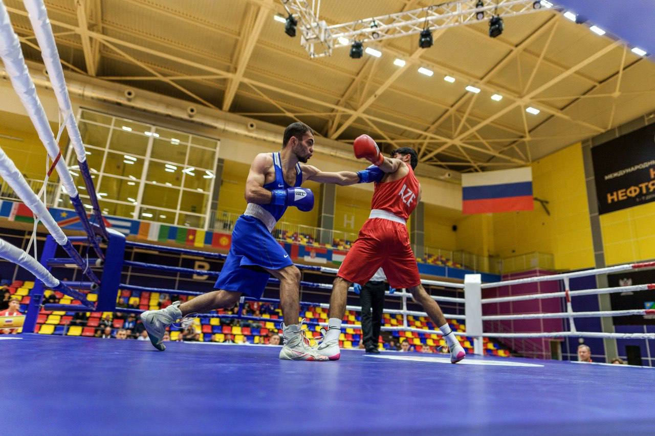 Кубок мира по боксу среди нефтяных стран стартовал в Югорске Кубок мира по боксу среди нефтяных стран стартовал в Югорске