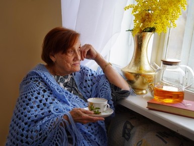 Серьезные изменения для пенсионеров: с 2026 года новые правила соцдоплат в Подмосковье