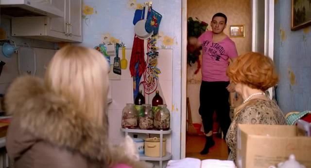 Мать даже через суд не смогла отправить великовозрастного сынулю в самостоятельную жизнь