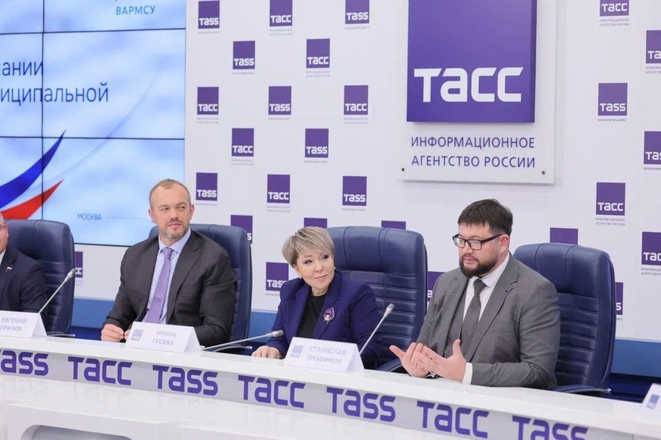 Максим Ряшин: На минувшем заседании Высшего совета ВАРМСУ обсудили итоги заявочной кампании III Всероссийской муниципальной премии «Служение»