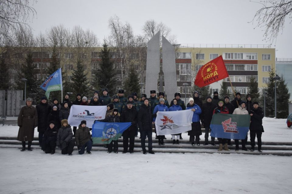 Память Неизвестного солдата почтили в Сургуте