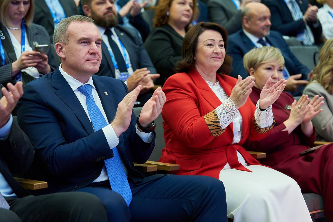 Руслан Кухарук переизбран на должность сопредседателя ВАРМСУ Руслан Кухарук переизбран на должность сопредседателя ВАРМСУ