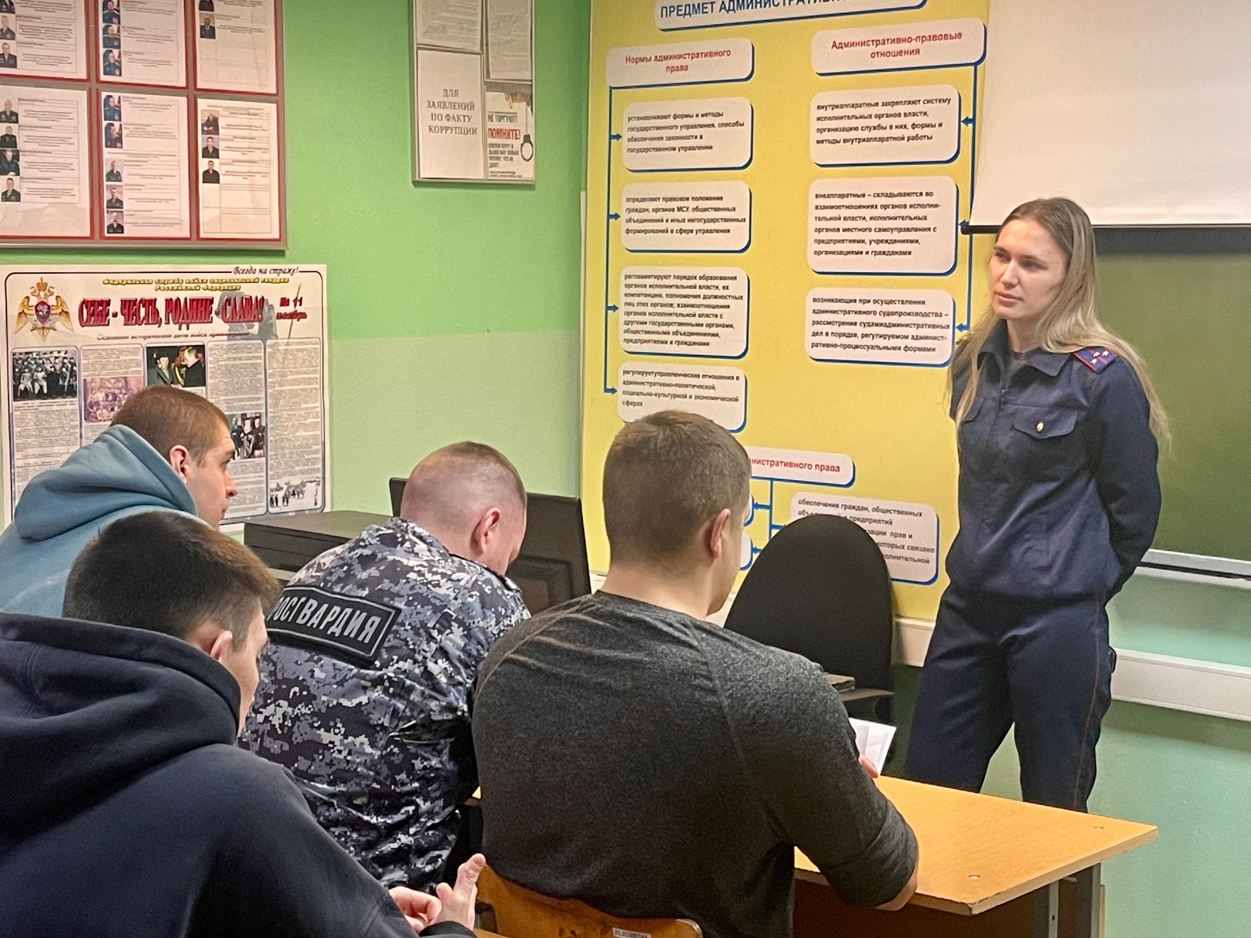 В преддверии Международного дня борьбы с коррупцией, который ежегодно отмечается 9 декабря, сотрудники следственного управления СК России по Ханты-Мансийскому автономному округу – Югре провели профилактические занятия с... В преддверии Международного дня борьбы с коррупцией, который ежегодно отмечается 9 декабря, сотрудники следственного управления СК России по Ханты-Мансийскому автономному округу – Югре провели профилактические занятия с...