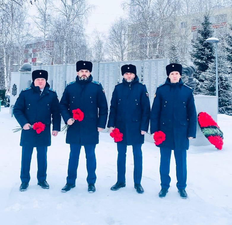 Прокуроры Югры приняли участие в мероприятиях, посвященных Дню Героев Отечества, проведенных на территории округа Прокуроры Югры приняли участие в мероприятиях, посвященных Дню Героев Отечества, проведенных на территории округа