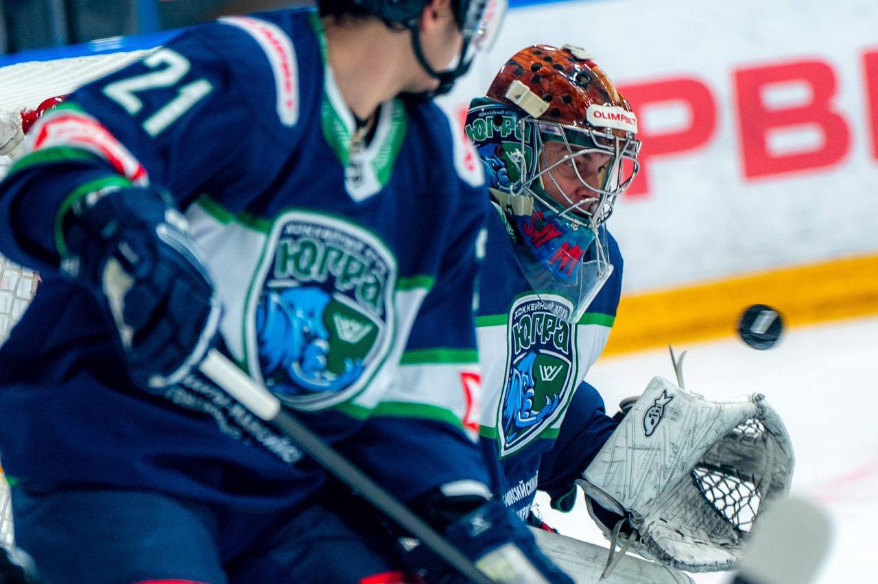 «Югра» в присутствии двух губернаторов уступила в домашнем матче чемпионата ВХЛ «Дизелю» «Югра» в присутствии двух губернаторов уступила в домашнем матче чемпионата ВХЛ «Дизелю»