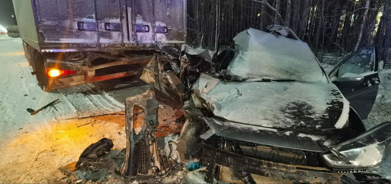 В Сургуте произошло ДТП с летальным исходом В Сургуте произошло ДТП с летальным исходом